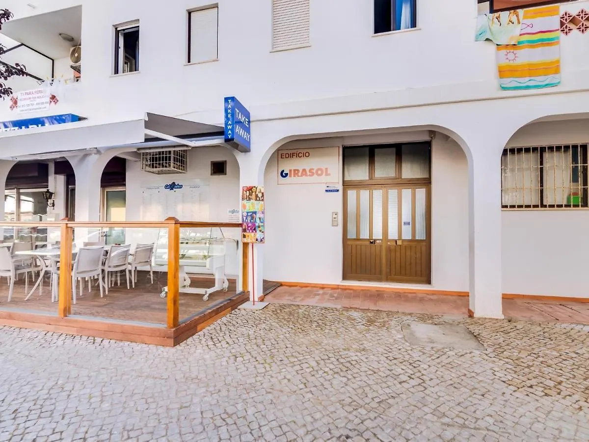 Al - Apartamento Girassol Beach Front Quarteira Apartment
