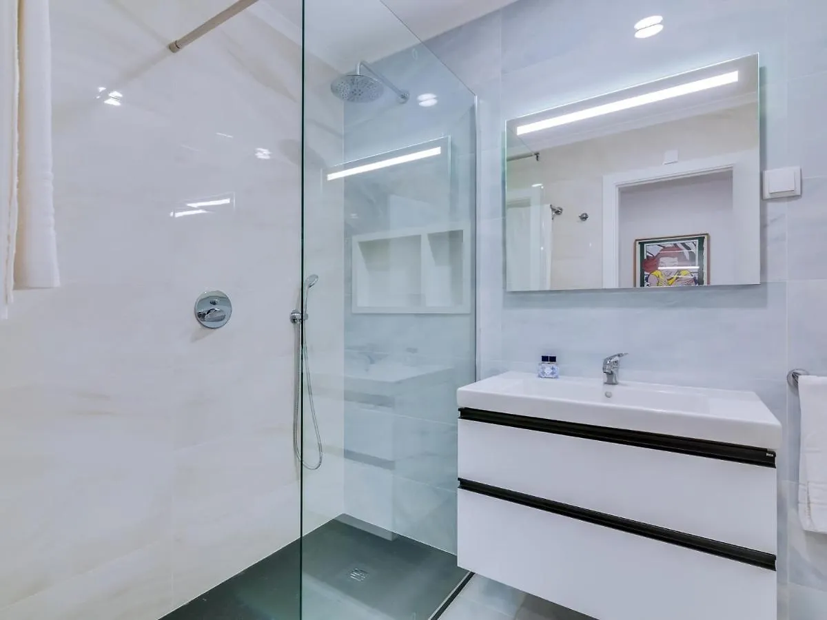Διαμέρισμα Al - Apartamento Girassol Beach Front Quarteira Πορτογαλία